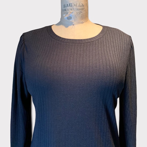 One Step Up Vintage Ribbed Long Sleeve Top w/Gathered Shoulders Black Size L - Picture 3 of 7